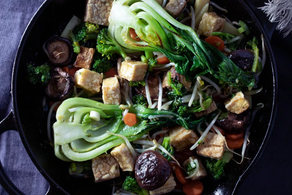Chinese takeout style vegetable delight with tofu and brown sauce